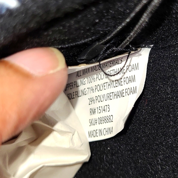 Disney Tim Burtons The Nightmare Be4 Christmas Slippers Black/White Sz 10/L NWT - Picture 12 of 13